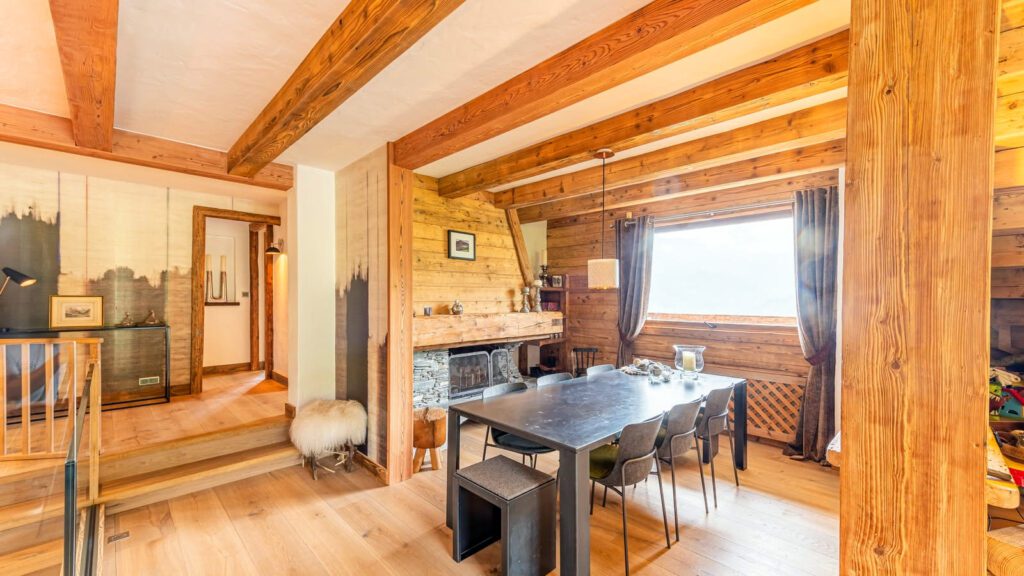 À propos 4 Salon chalet victoria